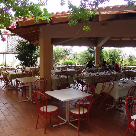Villaggio Porto Corallo *